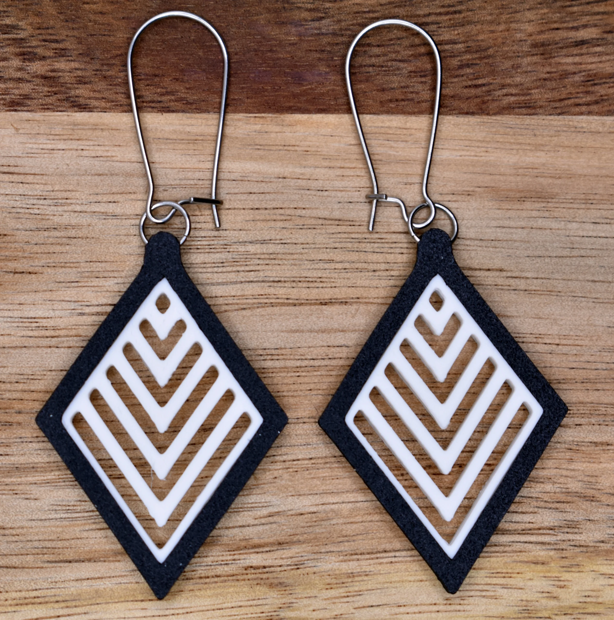 Pendientes Andrea 3D Fondo Madera